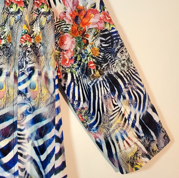 Etoile Du Monde Multicolor Button Jacket - Picture 15 of 16